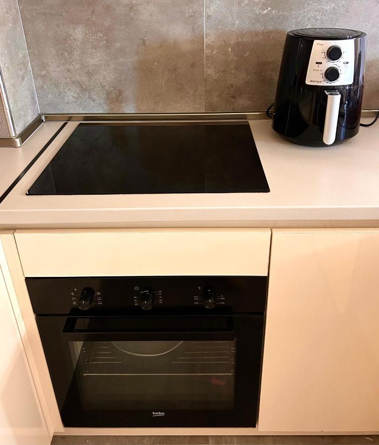 Flat Mara, Pet Friendly Podgorica Exterior foto